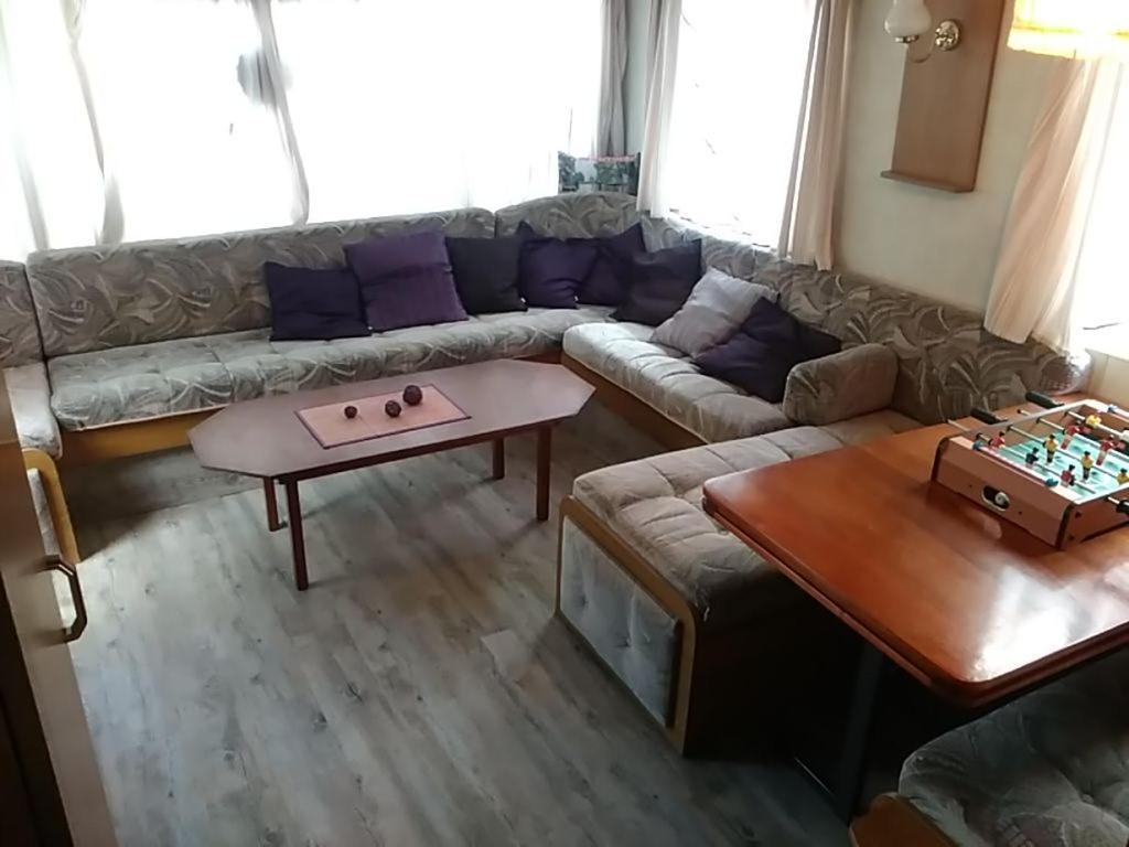 Mobilni Dum U Goldy Hotel Ceska Skalice Exterior photo